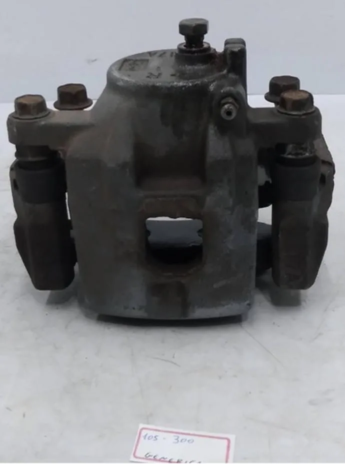 Pinça Freio Dianteiro Direito Mitsubishi Pajero Tr4 99 A 09