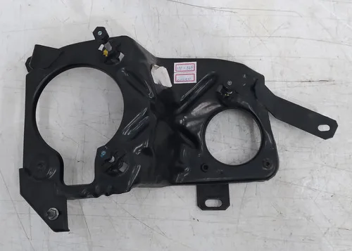 Suporte Farol Esquerdo Mitsubishi Pajero Sport 11
